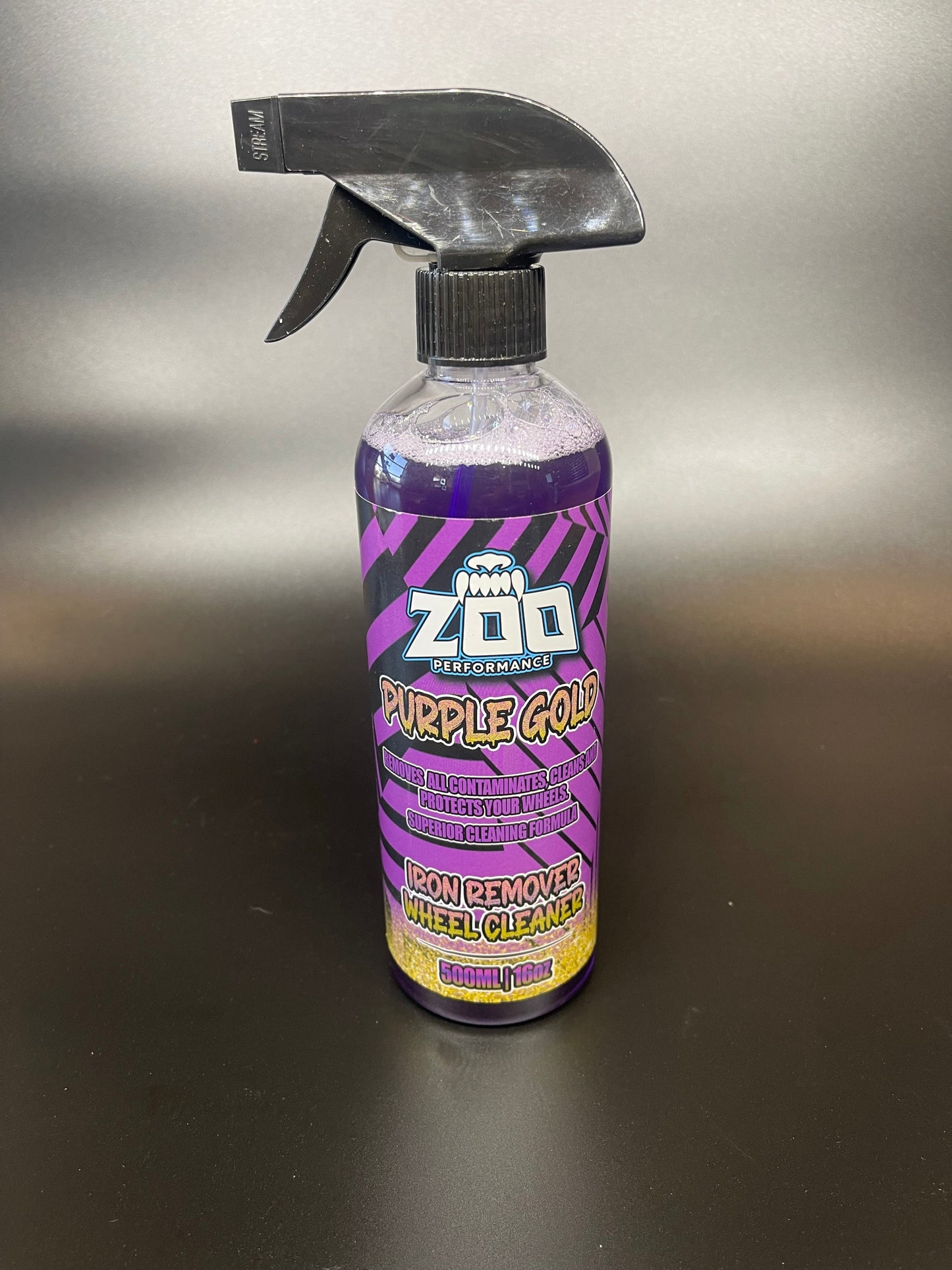 "THE ESSENTIALS"  CAR CLEANING KIT